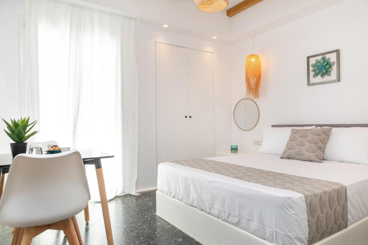 Naxos Downtown Apartments & Suites Naxos City Eksteriør billede